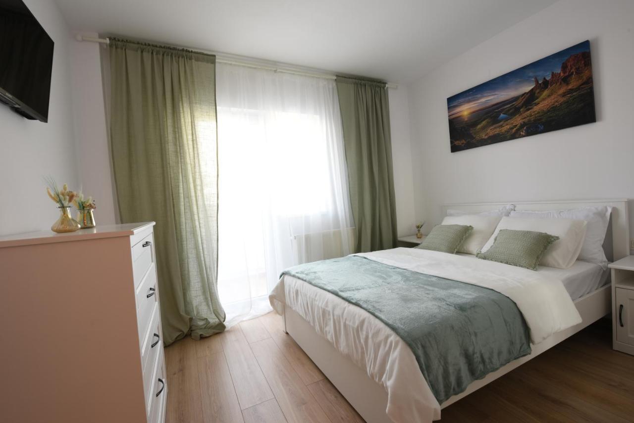 Ketal Apartment Braşov Esterno foto